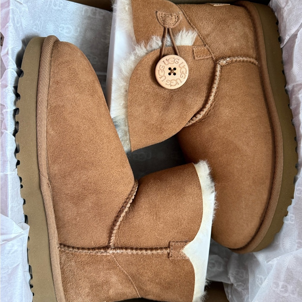 UGG Chestnut Suede Mini Bailey Button Boot NWT - image 3